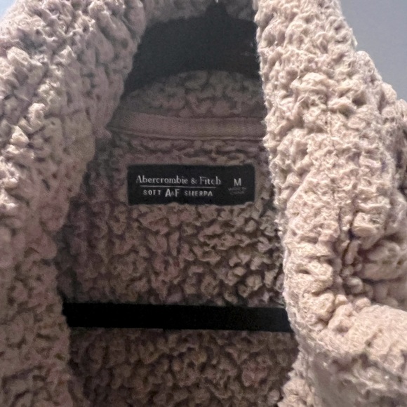 Abercrombie and Fitch Sherpa Jacket - Picture 3 of 3